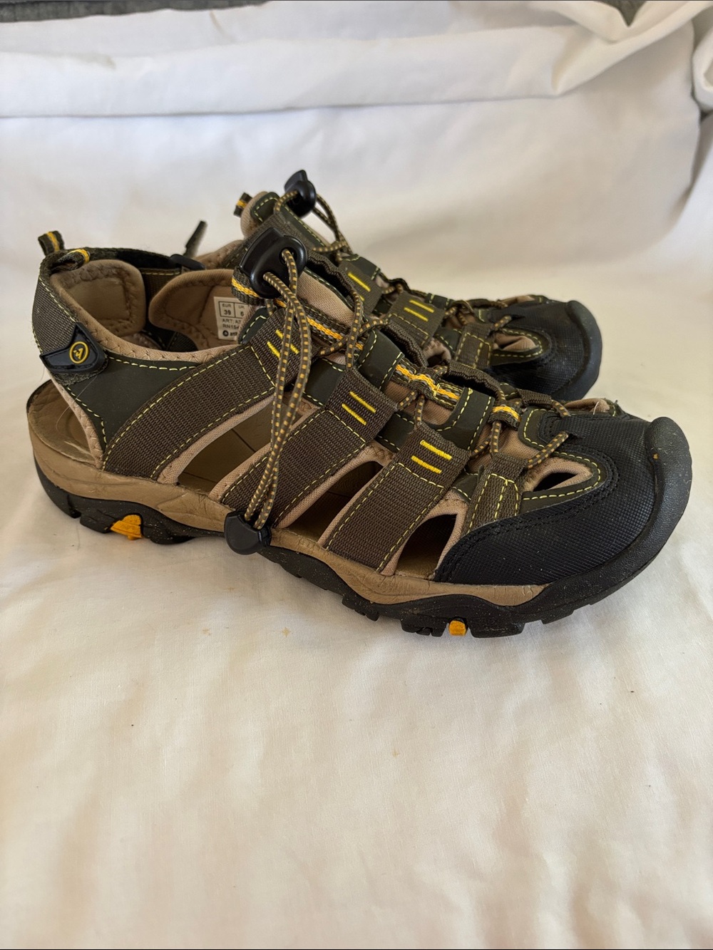 Women's Trail-Ready Closed-Toe Sandal in Olive and Black with Yellow Accents